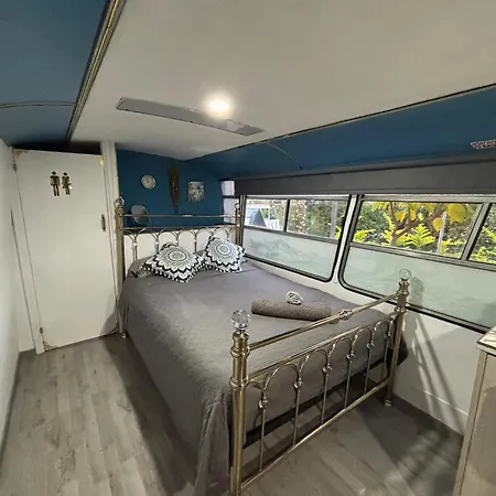 Venus Elegant - Getaway Bus * Klorakas